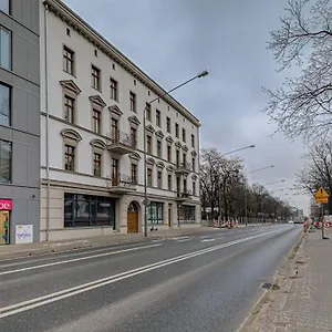 Sunset Studio - Free Parking - Fast Internet - Close To Everything Poznań